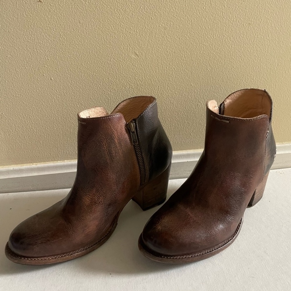 Bed Stu Women’s Yell Bootie -Size 10
